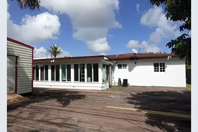 730 N 73rd Ave, Hollywood, FL 33024 - Photo 24