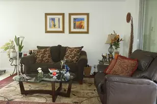 9241 Sunrise Lakes Blvd, Sunrise, FL 33322 - Photo 20