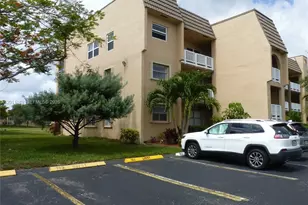 9241 Sunrise Lakes Blvd, Sunrise, FL 33322 - Photo 2