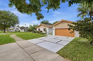 20102 NW 62nd Ave, Hialeah, FL 33015 - Photo 1