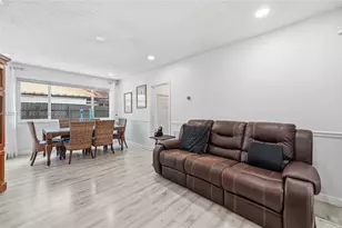 20102 NW 62nd Ave, Miami, FL 33015 - Photo 16