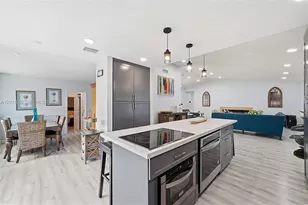 20102 NW 62nd Ave, Miami, FL 33015 - Photo 12
