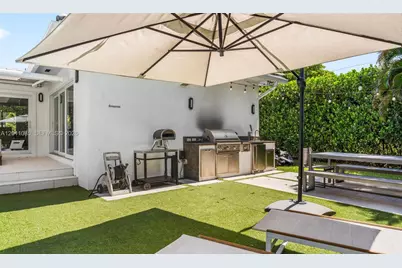 1531 Consolata Ave, Coral Gables, FL 33146 - Photo 10