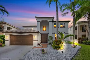 4394 Fox Ridge Dr, Weston, FL 33331 - Photo 2
