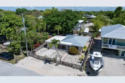 56 SE Marlin Ave, Key Largo, FL 33037 - Photo 26