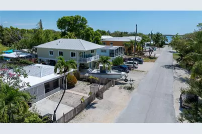56 SE Marlin Ave, Key Largo, FL 33037 - Photo 30