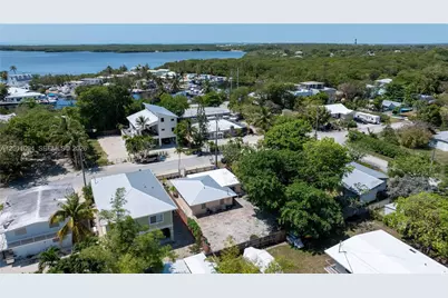 56 SE Marlin Ave, Key Largo, FL 33037 - Photo 34