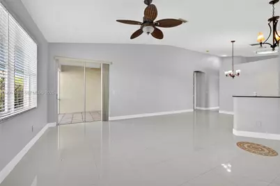 2151 Umbrella Cay, West Palm Beach, FL 33411 - Photo 4