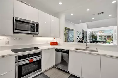 644 W Palm Aire Dr #644, Pompano Beach, FL 33069 - Photo 14