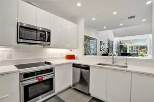 644 W Palm Aire Dr, Pompano Beach, FL 33069 - Photo 14