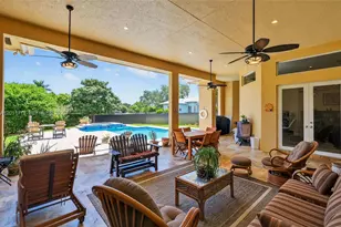 8920 SW 162nd Terrace, Palmetto Bay, FL 33157 - Photo 10