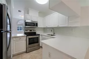 7733 SW 94th Ln, Miami, FL 33156 - Photo 8