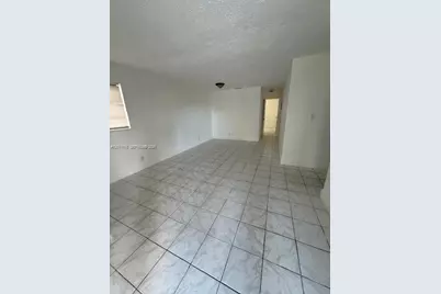 2131 NW 26th Ave, Fort Lauderdale, FL 33172 - Photo 2