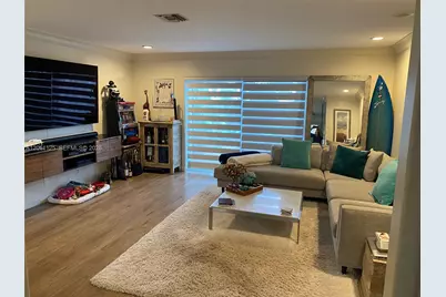 101 NE 8th Ave #3, Fort Lauderdale, FL 33301 - Photo 4