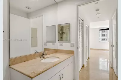 801 Brickell Key Blvd #1503, Miami, FL 33131 - Photo 14