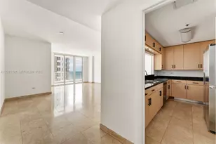 801 Brickell Key Blvd, Miami, FL 33131 - Photo 2
