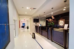 1800 N Bayshore Dr, Miami, FL 33132 - Photo 18