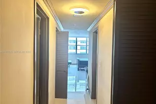 999 Brickell Bay Dr, Miami, FL 33131 - Photo 6