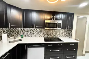 999 Brickell Bay Dr, Miami, FL 33131 - Photo 12