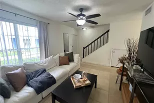 19372 SW 103rd Ct, Cutler Bay, FL 33157 - Photo 4