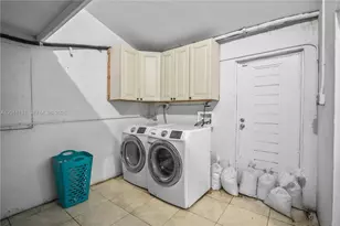 9500 N Miami Ave, Miami Shores, FL 33150 - Photo 38