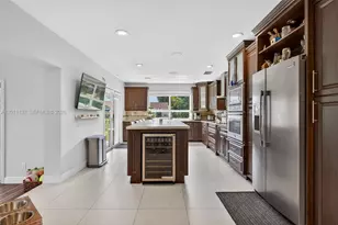 8005 SW 106th St, Miami, FL 33156 - Photo 8