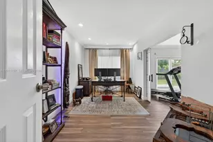 8005 SW 106th St, Miami, FL 33156 - Photo 22