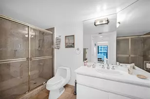 16711 Collins Ave, Sunny Isles Beach, FL 33160 - Photo 38