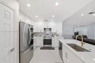 10251 Trevor Creek Dr W, Jacksonville, FL 32257 - Photo 1