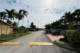 7054 SW 152nd Ct, Miami, FL 33193 - Photo 38
