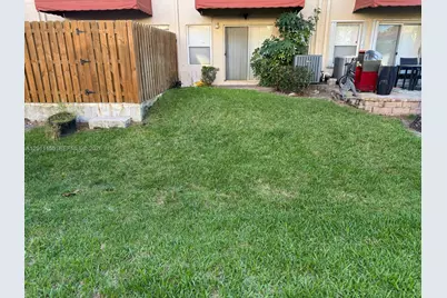 2971 NW 33rd Way, Lauderdale Lakes, FL 33311 - Photo 12