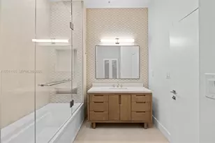 2001 Meridian Ave, Miami Beach, FL 33139 - Photo 16