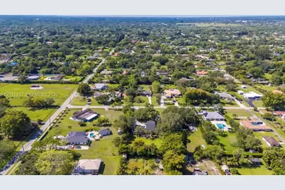 14011 SW 21st St, Davie, FL 33325 - Photo 62