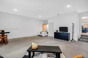 14011 SW 21st St, Davie, FL 33325 - Photo 26