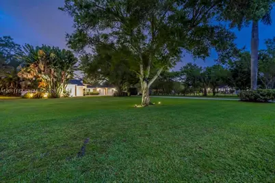 14011 SW 21st St, Davie, FL 33325 - Photo 68