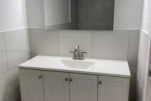455 S Pine Island Rd, Plantation, FL 33324 - Photo 22