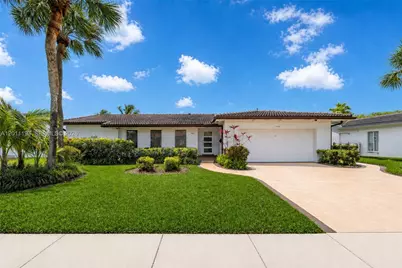 7410 Loch Ness Dr, Miami Lakes, FL 33014 - Photo 1