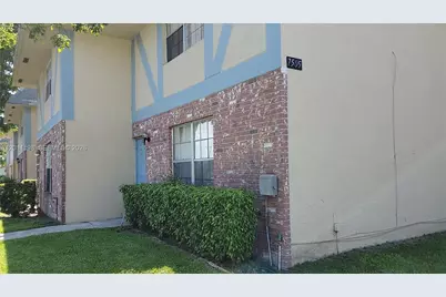 7505 Kimberly Blvd #122, North Lauderdale, FL 33068 - Photo 4