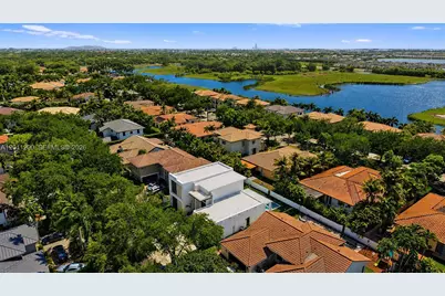 16022 NW 83rd Ct, Miami Lakes, FL 33016 - Photo 112