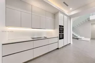 16022 NW 83rd Ct, Miami Lakes, FL 33016 - Photo 40