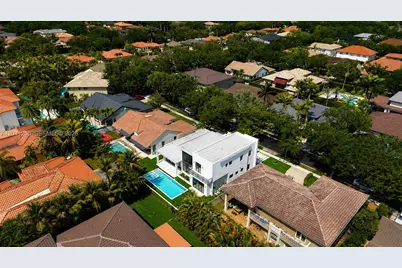 16022 NW 83rd Ct, Miami Lakes, FL 33016 - Photo 108