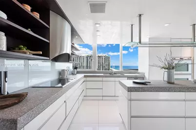 101 20th St #1707, Miami Beach, FL 33139 - Photo 32