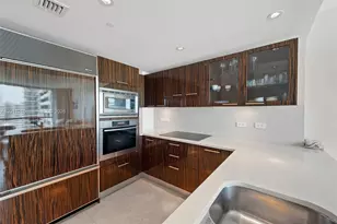 6801 Collins Ave, Miami Beach, FL 33141 - Photo 6