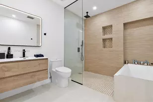 210 NE 107th St, Miami Shores, FL 33161 - Photo 36