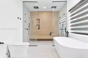 210 NE 107th St, Miami Shores, FL 33161 - Photo 32