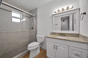 8607 SW 68th Ct, Pinecrest, FL 33156 - Photo 10