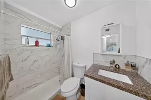 399 NW 72nd Ave, Miami, FL 33126 - Photo 20