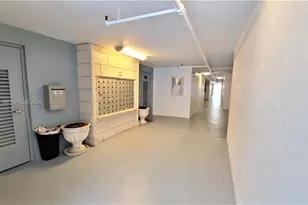 2575 SW 27th Ave, Miami, FL 33133 - Photo 24