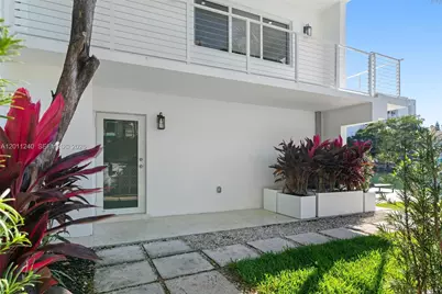 7286 Gary Ave, Miami Beach, FL 33141 - Photo 4