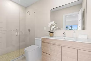 7286 Gary Ave, Miami Beach, FL 33141 - Photo 32